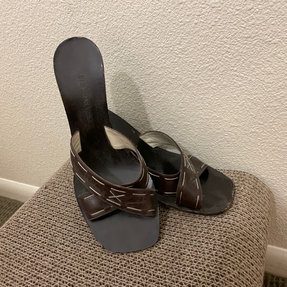 BCBG - Picture 4 of 5